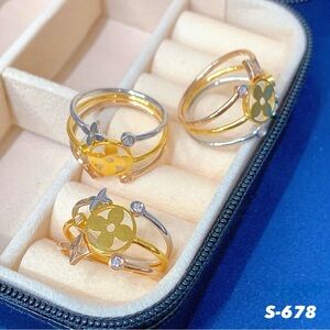 Elegant Gold and Silver Women's Rings